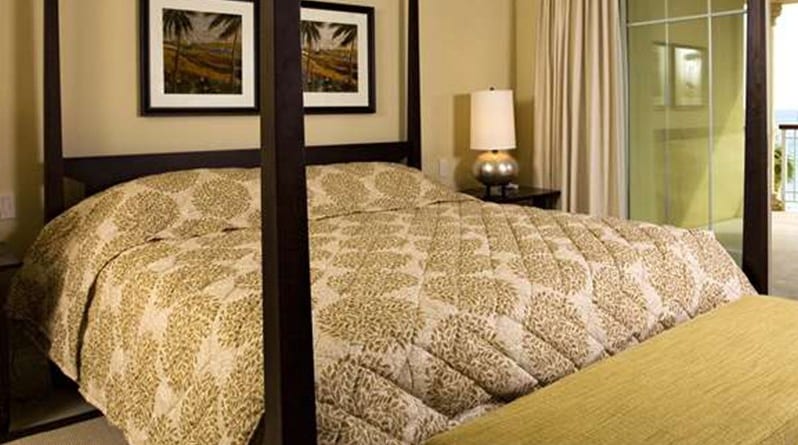 BEACH FRONT MASTER BEDROOM